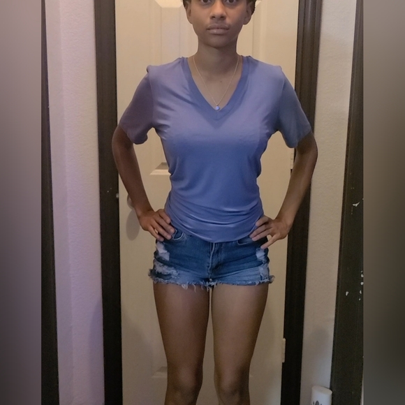 Universal Thread Women's Fitted V-Neck Short Sleeve Small - Picture 2 of 7